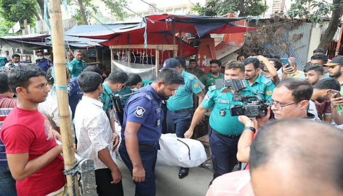 বিয়ারিং প্যাড খুলে পড়ে ১ জন নিহত, মেট্রোরেল চলাচল বন্ধ!
