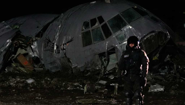 ​বলিভিয়ায় সামরিক কার্গো বিমান বিধ্বস্ত, নিহত অন্তত ১৫